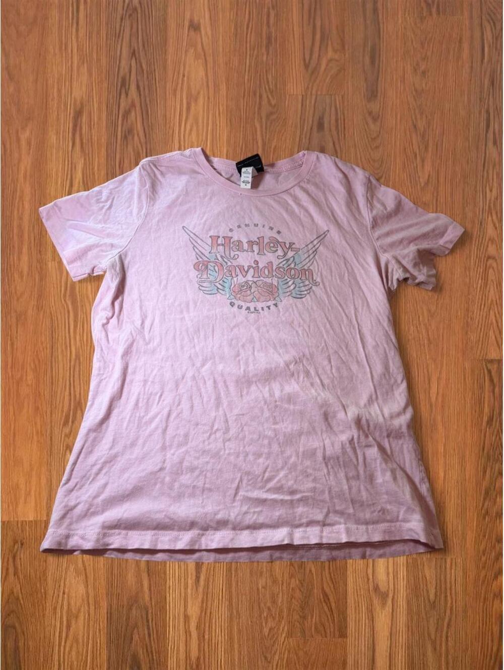 Vintage Harley Davidson Womens T Shirt Medium Pink Hellbender Wings Graphic Tee